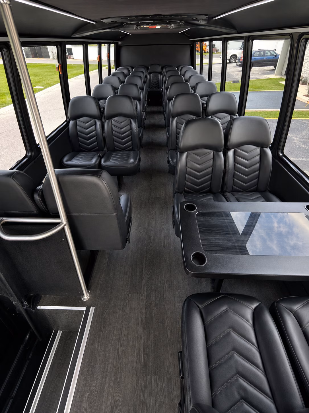minibus rentals for small group winery tours near winston salem