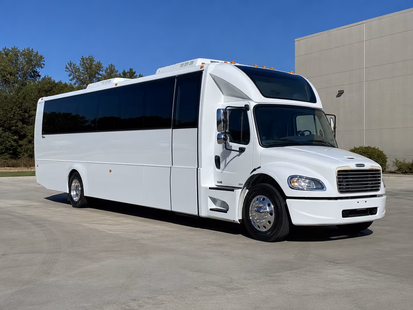 winston salem 28 passenger party bus